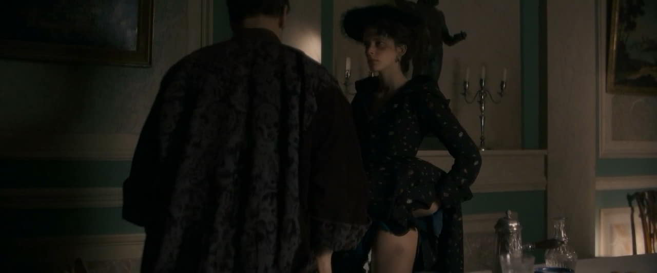 Stacy Martin topless Dernier amour Stacy Martin topless Dernier amour
