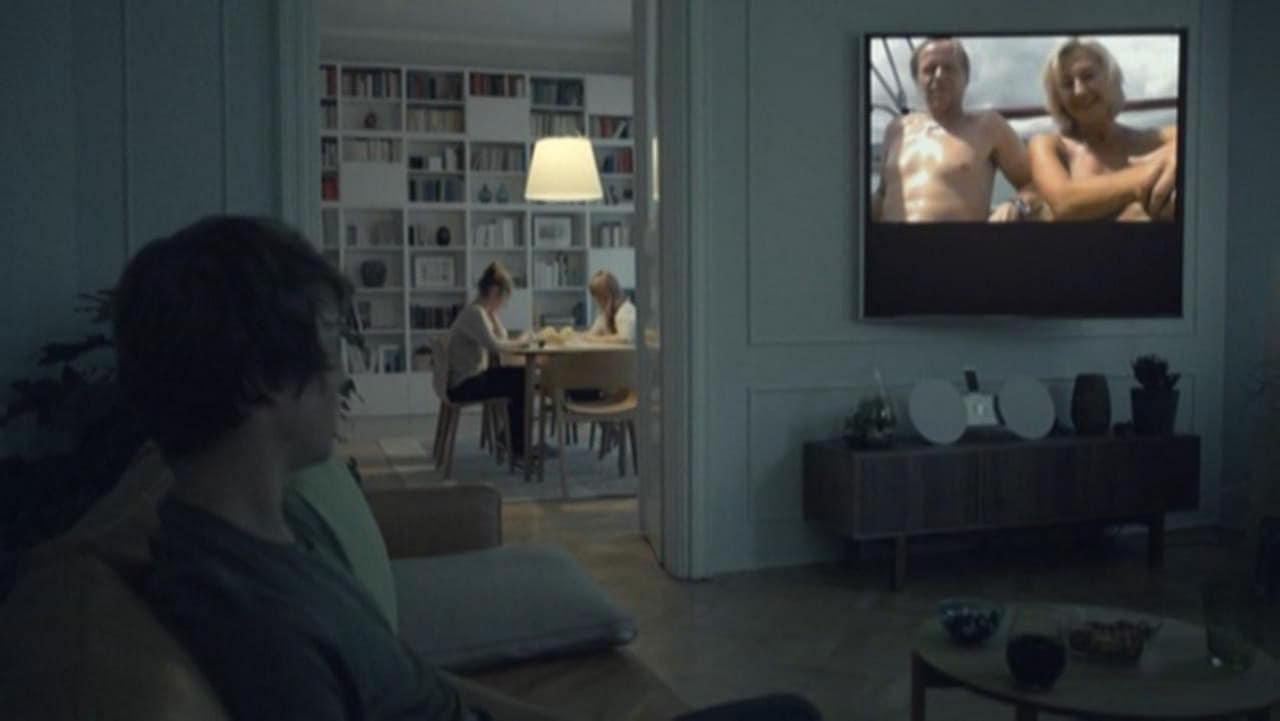 Vanda Hybnerova nude scene in Rodinny film Vanda Hybnerova nude scene in Rodinny film