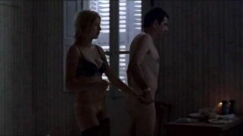 Veronica Novak Nude les marins perdus 2003 2