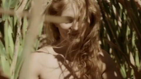 Zuzanna Czerniejewska Nude Spojrz na mnie 2013 3