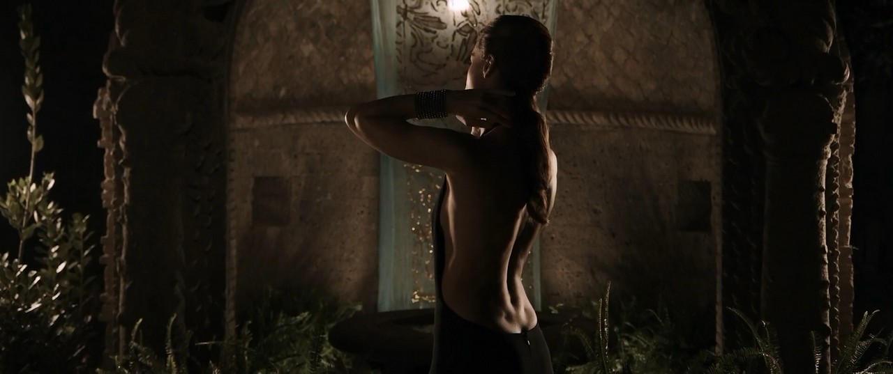 Alice Pagani, Kasia Smutniak, Euridice Axen cleavage movie scene 2018 Alice Pagani, Kasia Smutniak, Euridice Axen cleavage movie scene 2018