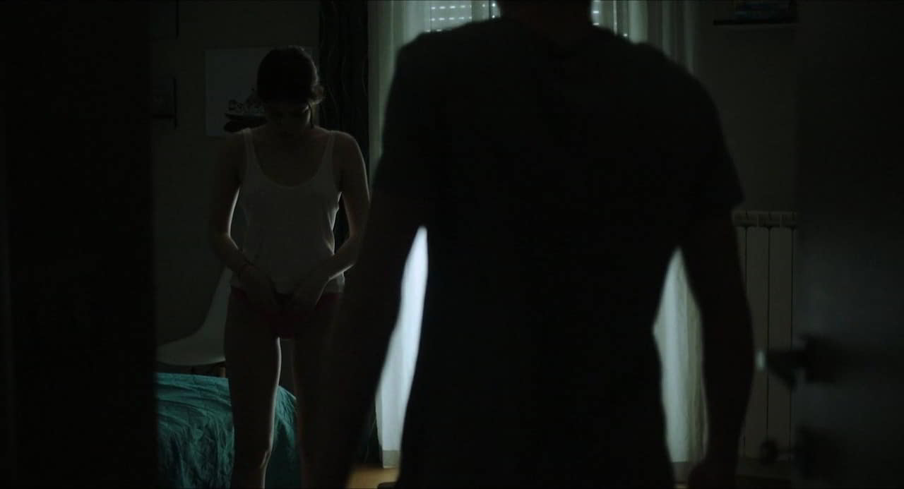 Alma Noce cleavage movie scene 2021 Alma Noce cleavage movie scene 2021