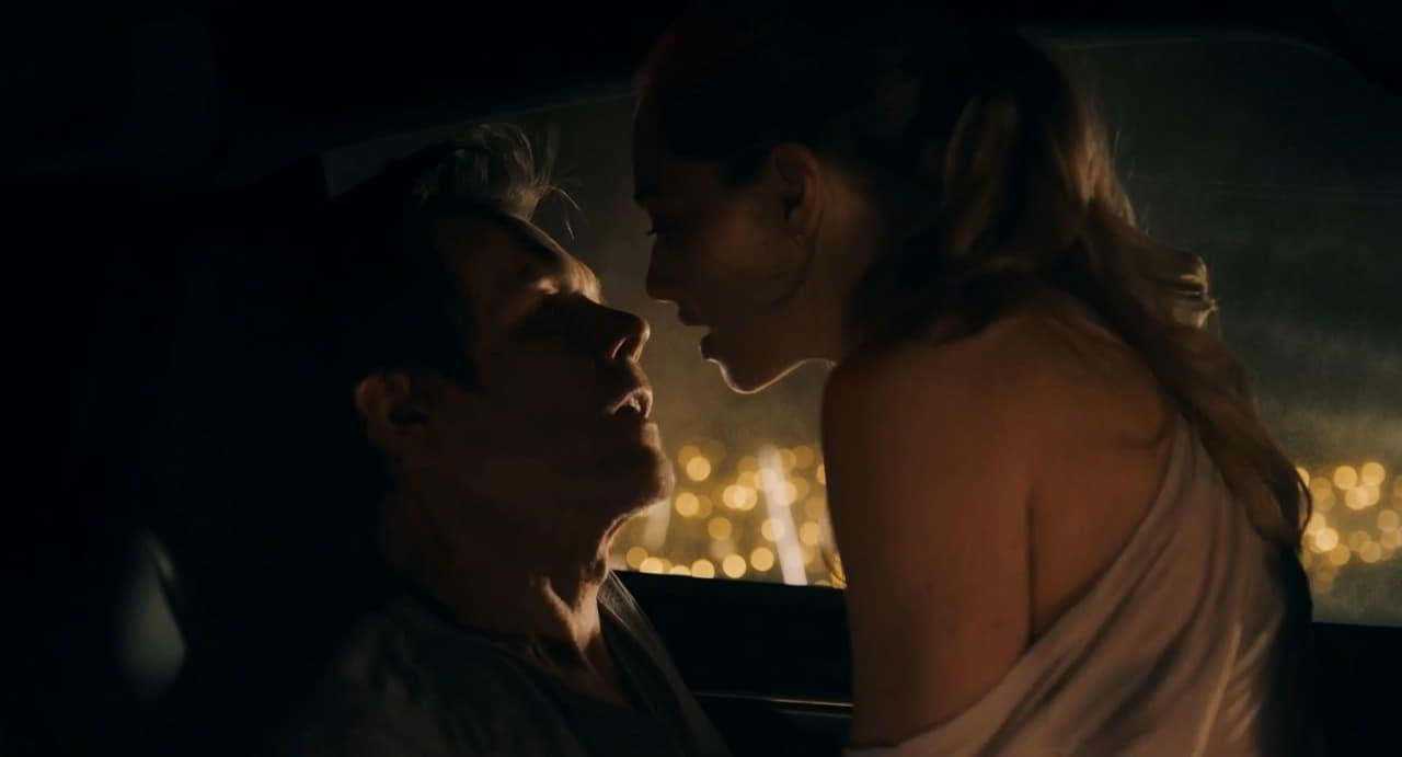 Amanda Seyfried nude scene in You Should Have Left Amanda Seyfried nude scene in You Should Have Left