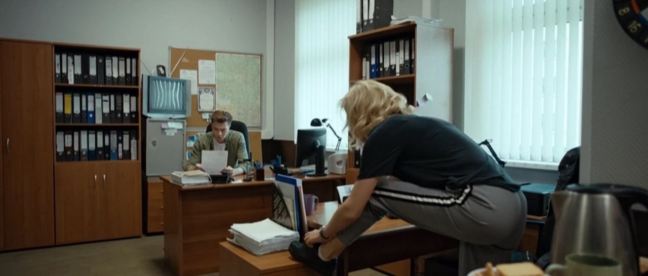 Anna Kotova bare butt in Femida vidit - S01E02 Anna Kotova bare butt in Femida vidit - S01E02