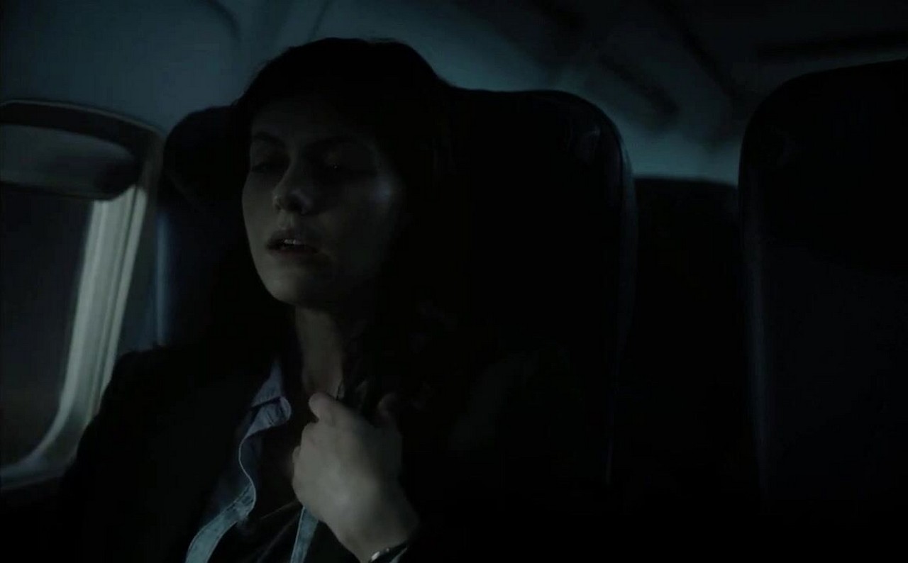Annabeth Gish, Alexandra Daddario cleavage movie scene 2023 Annabeth Gish, Alexandra Daddario cleavage movie scene 2023