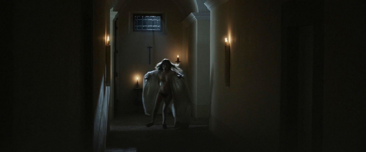 Aubrey Plaza, Jemima Kirke, Kate Micucci nude scene in The Little Hours Aubrey Plaza, Jemima Kirke, Kate Micucci nude scene in The Little Hours