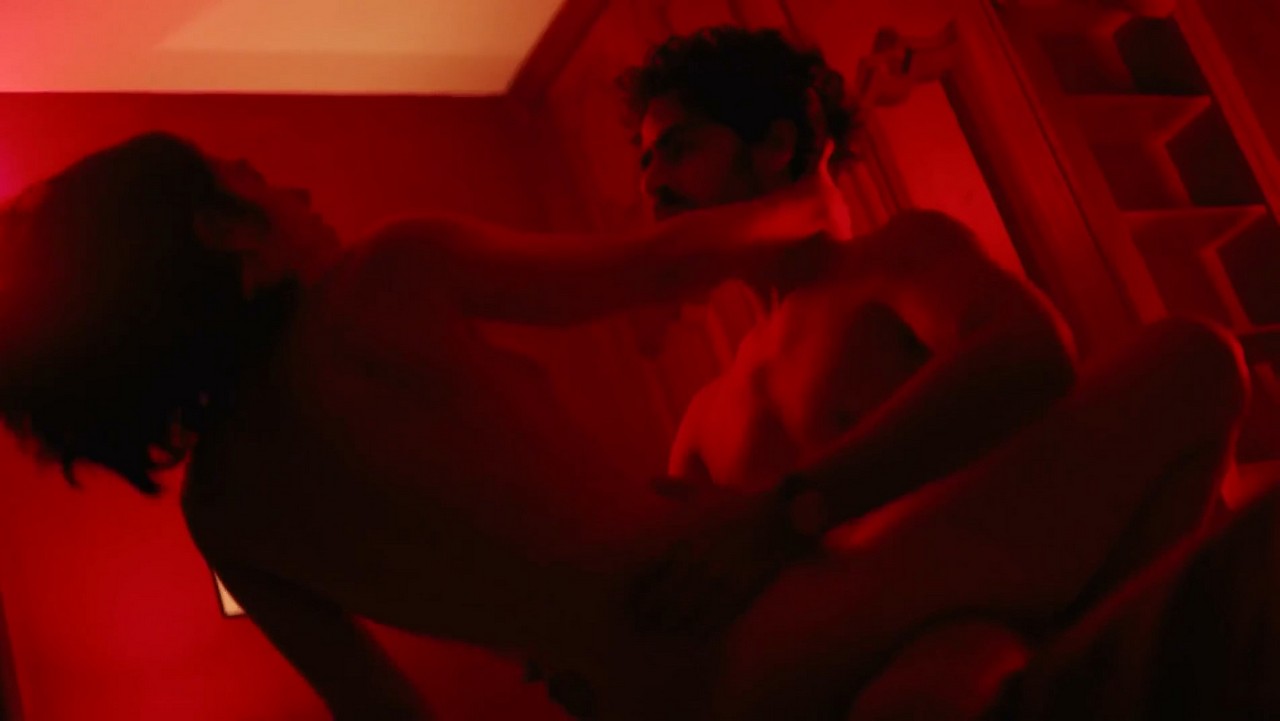 Barbara Amaral, Aninha Bonilha bare butt in 1 Contra Todos - S04E02 Barbara Amaral, Aninha Bonilha bare butt in 1 Contra Todos - S04E02