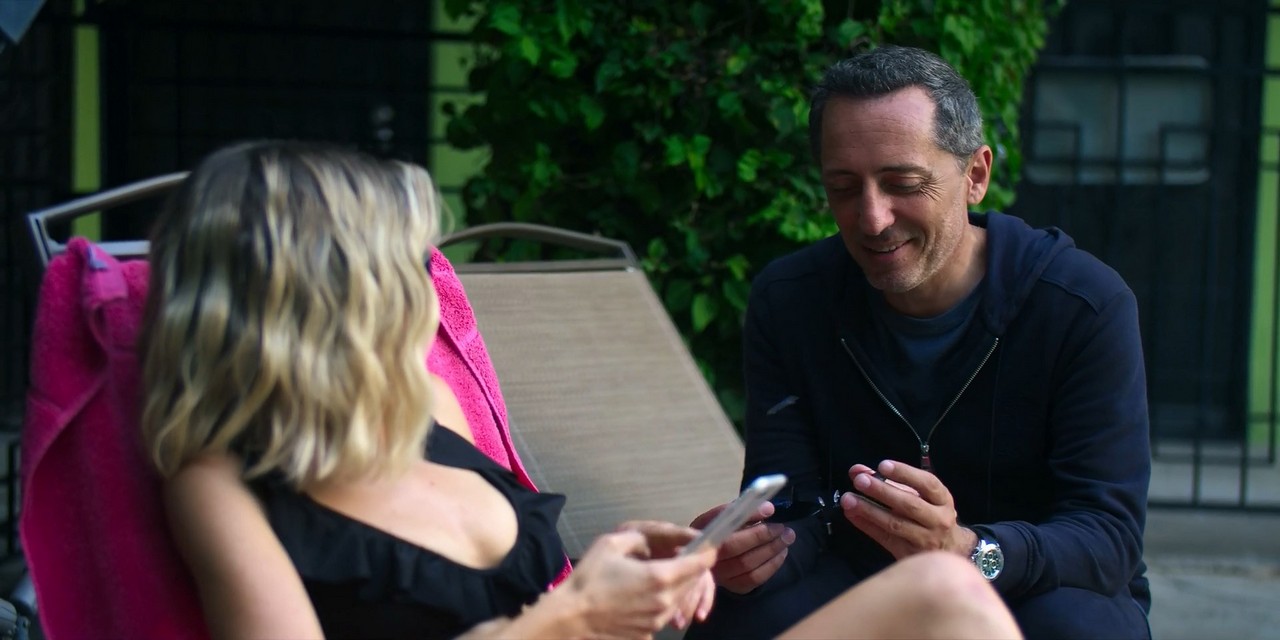 Brittany Ross topless Huge in France - S01E02 Brittany Ross topless Huge in France - S01E02