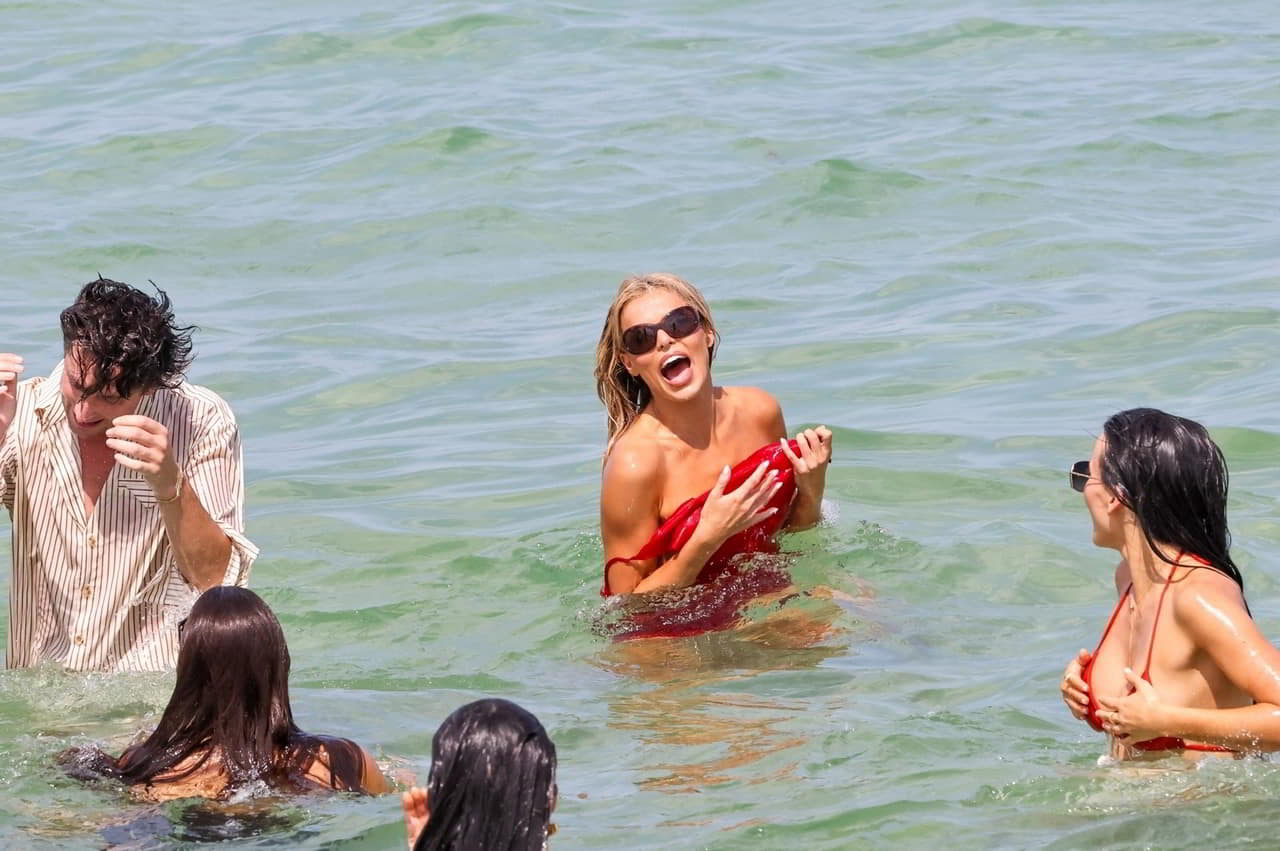 Hot Brooks Nader Boob Slip While Filming “Love Thy Nader” at Miami Beach Event, May 2026 photo gallery Hot Brooks Nader Boob Slip While Filming “Love Thy Nader” at Miami Beach Event, May 2026 photo gallery