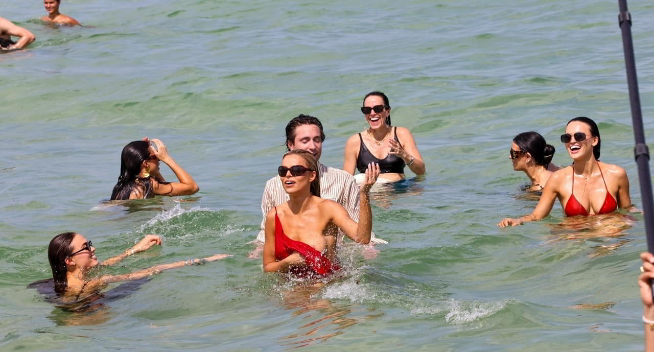 Naked Brooks Nader Boob Slip While Filming “Love Thy Nader” at Miami Beach Event, May 2026 explicit photo Naked Brooks Nader Boob Slip While Filming “Love Thy Nader” at Miami Beach Event, May 2026 explicit photo