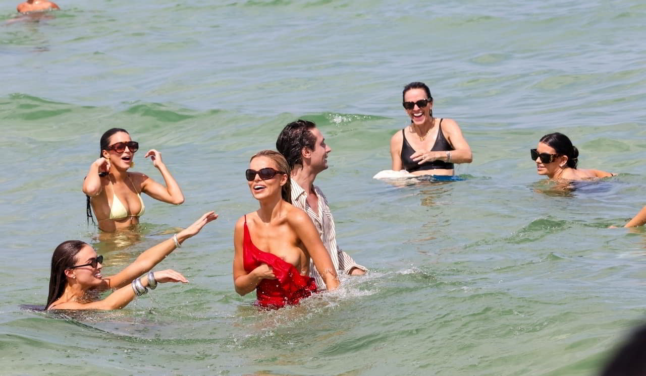 Brooks Nader Boob Slip While Filming “Love Thy Nader” at Miami Beach Event, May 2026 topless picture Brooks Nader Boob Slip While Filming “Love Thy Nader” at Miami Beach Event, May 2026 topless picture