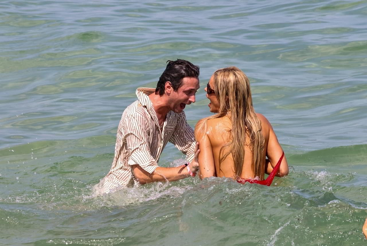 Naked Brooks Nader Boob Slip While Filming “Love Thy Nader” at Miami Beach Event, May 2026 explicit photo Naked Brooks Nader Boob Slip While Filming “Love Thy Nader” at Miami Beach Event, May 2026 explicit photo