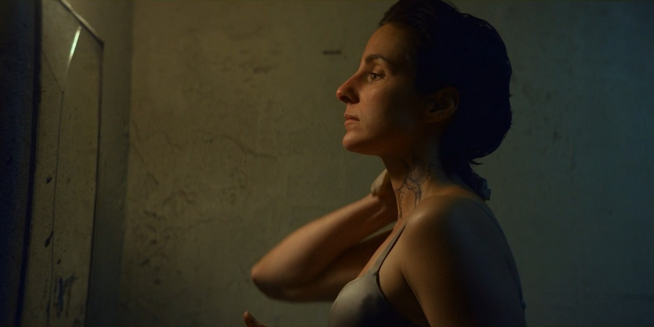 Carla Baratta cleavage movie scene 2022 Carla Baratta cleavage movie scene 2022