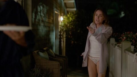 Christa Miller Sexy Shrinking S02E10 2024 1
