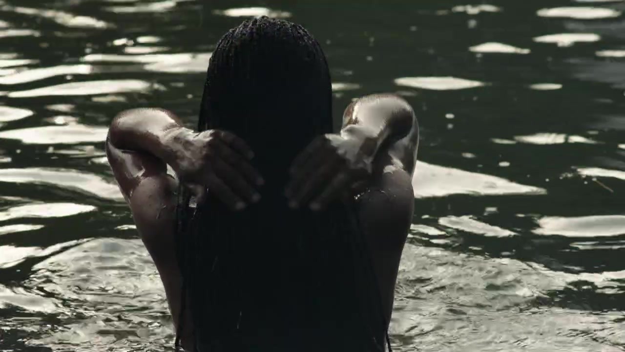 Ciomara Morais nude scene in A Ilha dos Cães Ciomara Morais nude scene in A Ilha dos Cães