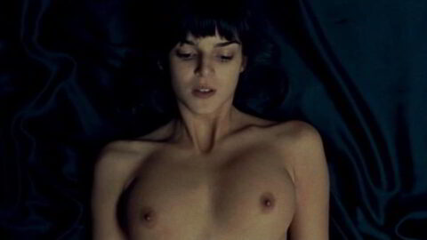 Clara Lago Nude The Hanged Man El juego del ahorcado 2008 02