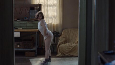 Daisy Eagan Nude Girls S06E05 2017 3