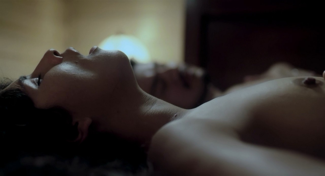 Daniela Valenciano topless El despertar de las hormigas Daniela Valenciano topless El despertar de las hormigas