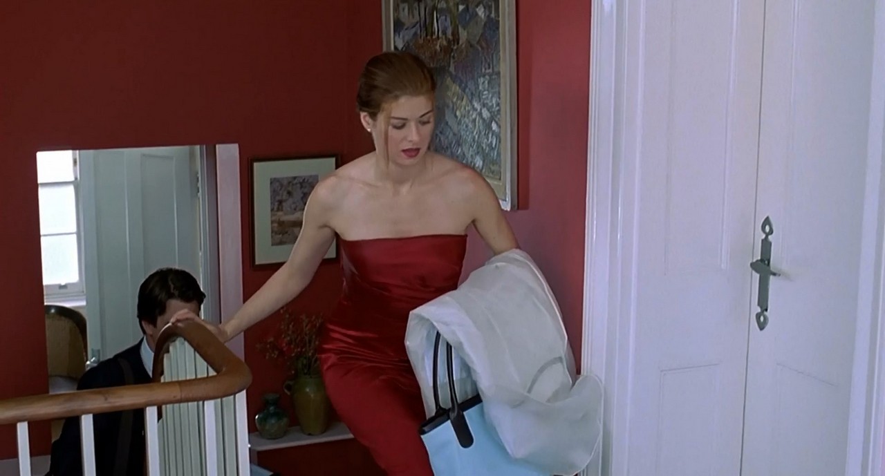 Debra Messing bare butt in The Wedding Date Debra Messing bare butt in The Wedding Date