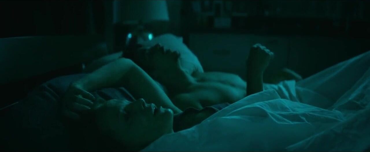 Dina Meyer topless Katie's Mom Dina Meyer topless Katie's Mom