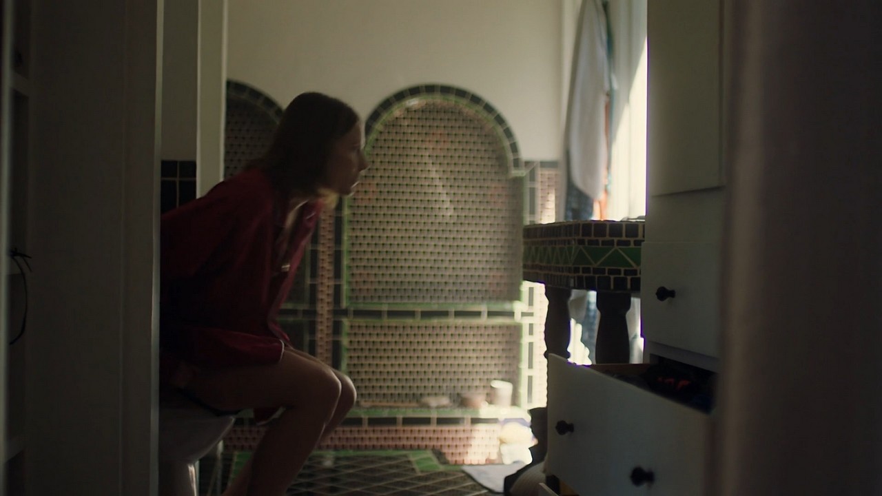 Dree Hemingway topless Day 47 Dree Hemingway topless Day 47