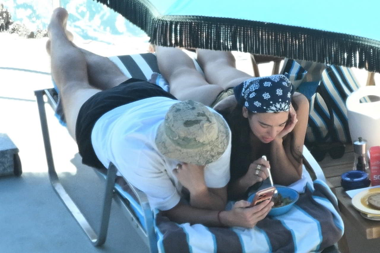 Hot Dua Lipa Gets Fingered By The Pool in a Tiny Golden Bikini photo gallery Hot Dua Lipa Gets Fingered By The Pool in a Tiny Golden Bikini photo gallery