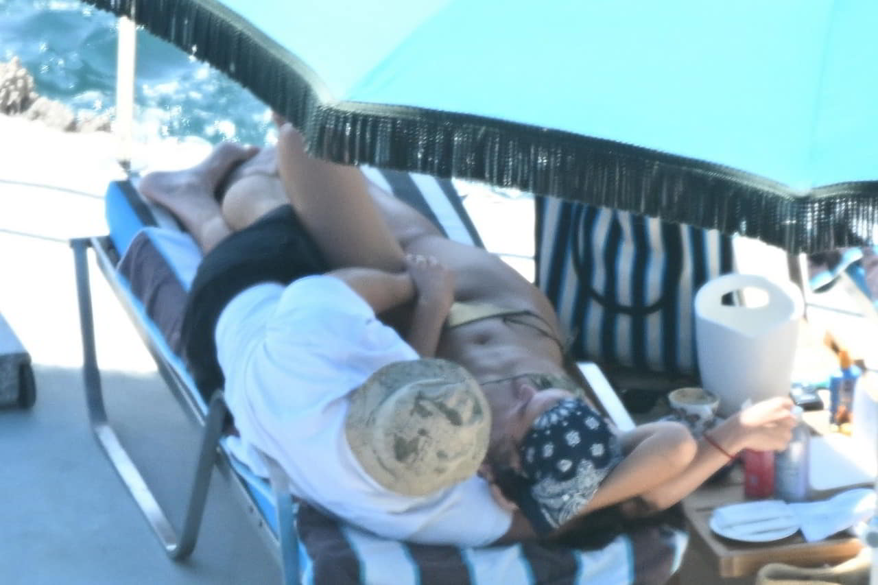 Naked Dua Lipa Gets Fingered By The Pool in a Tiny Golden Bikini explicit photo Naked Dua Lipa Gets Fingered By The Pool in a Tiny Golden Bikini explicit photo