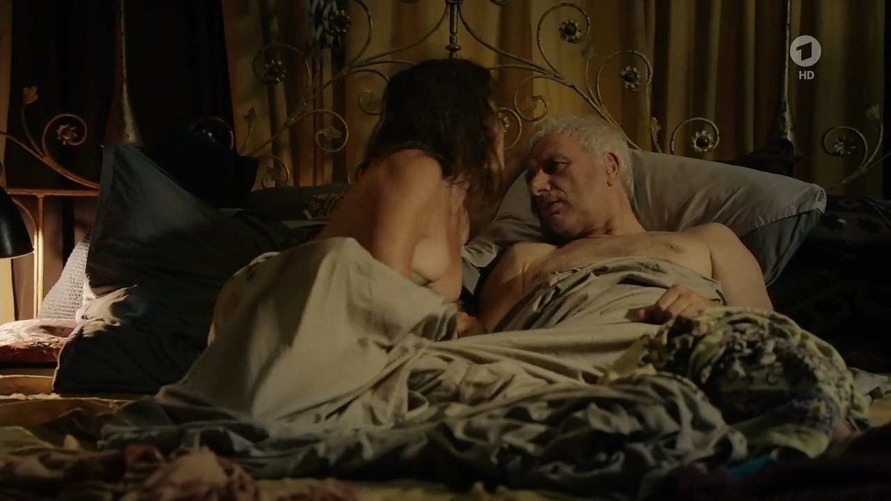 Ellen ten Damme bare butt in Tatort - E1095 Ellen ten Damme bare butt in Tatort - E1095