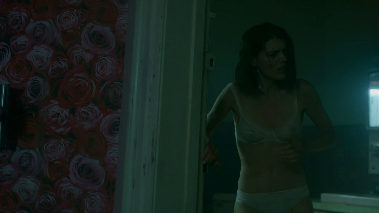 Emma Greenwell nude scene in The Rook - S01E01 Emma Greenwell nude scene in The Rook - S01E01