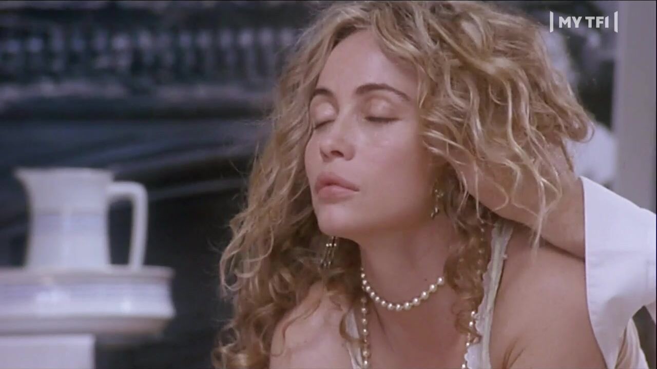 Hot Emmanuelle Beart explicit scene 2005 Hot Emmanuelle Beart explicit scene 2005