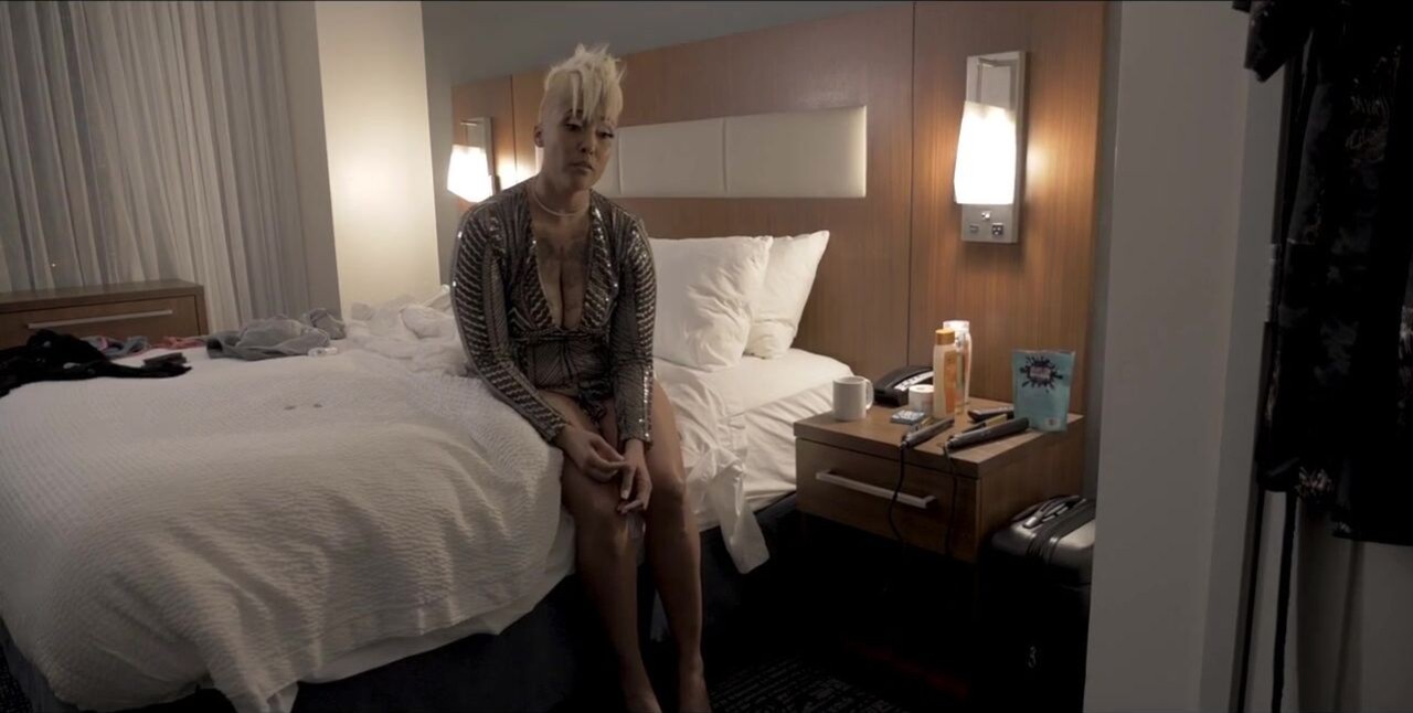 Epiphany Anderson, Jae Seymour cleavage movie scene 2021 Epiphany Anderson, Jae Seymour cleavage movie scene 2021