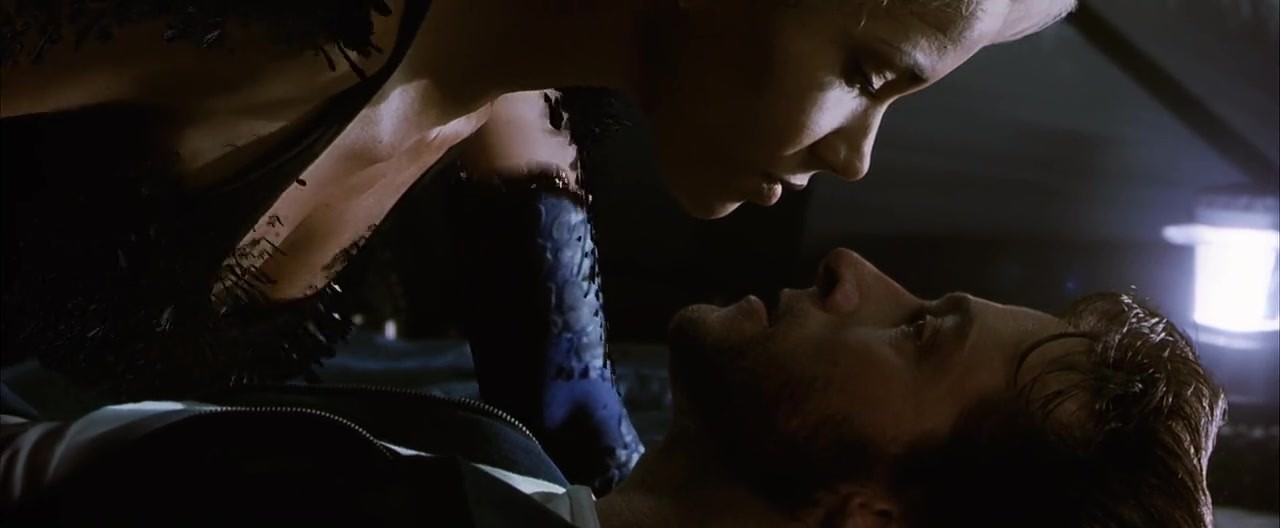Famke Janssen nude scene in X-Men 2 Famke Janssen nude scene in X-Men 2