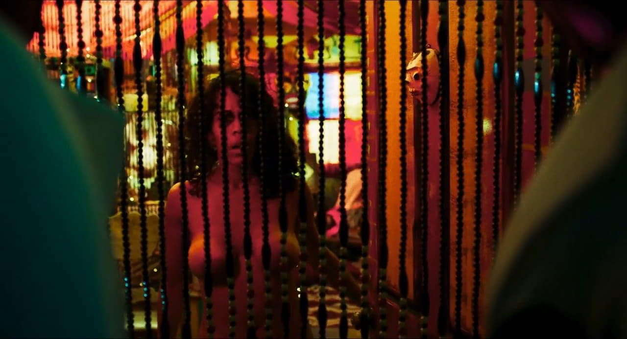 Flor de Maria Chahua, Jackie S. Garcia, Anny Rosario bare butt in 3 From Hell Flor de Maria Chahua, Jackie S. Garcia, Anny Rosario bare butt in 3 From Hell