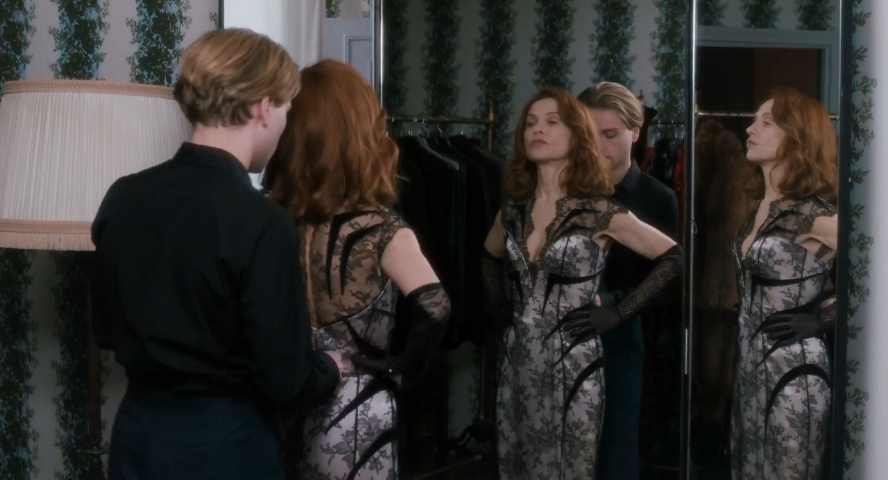 Hot Galatea Bellugi, Isabelle Huppert explicit scene 2019 Hot Galatea Bellugi, Isabelle Huppert explicit scene 2019