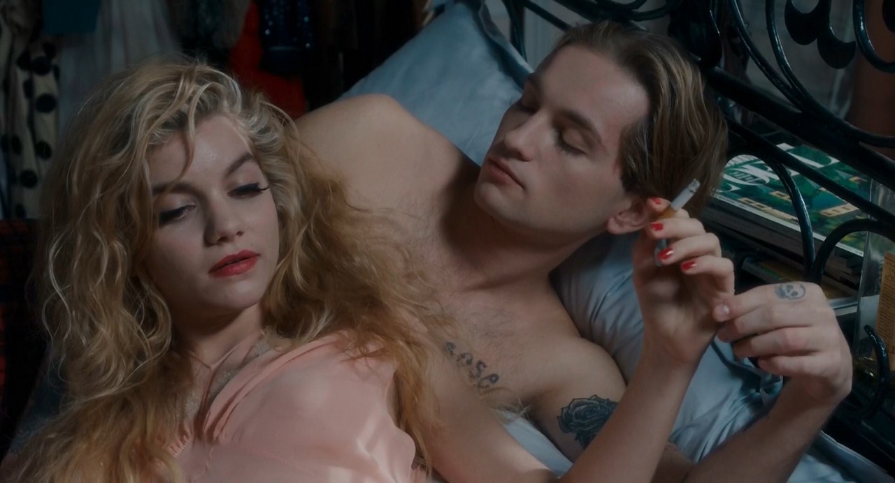 Galatea Bellugi, Isabelle Huppert topless Une jeunesse doree Galatea Bellugi, Isabelle Huppert topless Une jeunesse doree