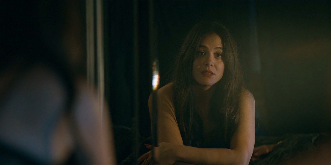 Giannina Erfany topless Far Sexy - Dogs of Berlin - S01E09 Giannina Erfany topless Far Sexy - Dogs of Berlin - S01E09