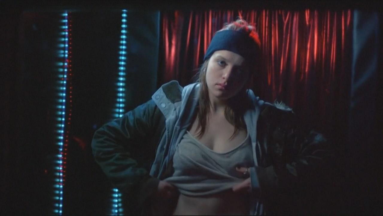Jella Haase cleavage movie scene 2016 Jella Haase cleavage movie scene 2016