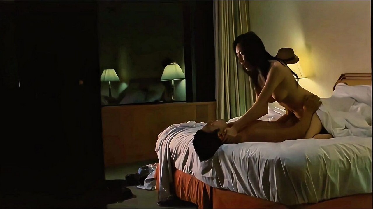 Ji Seo cleavage movie scene 2013 Ji Seo cleavage movie scene 2013