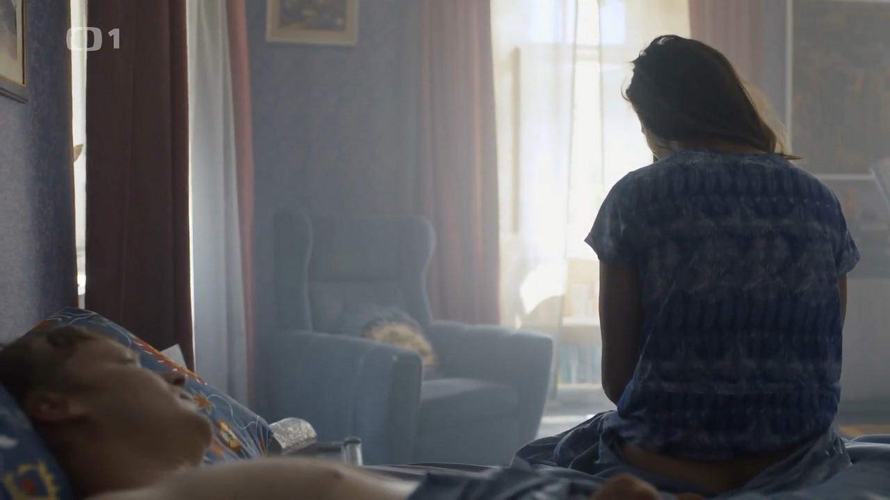 Johana Matouskova topless Vzteklina - S01E06 Johana Matouskova topless Vzteklina - S01E06