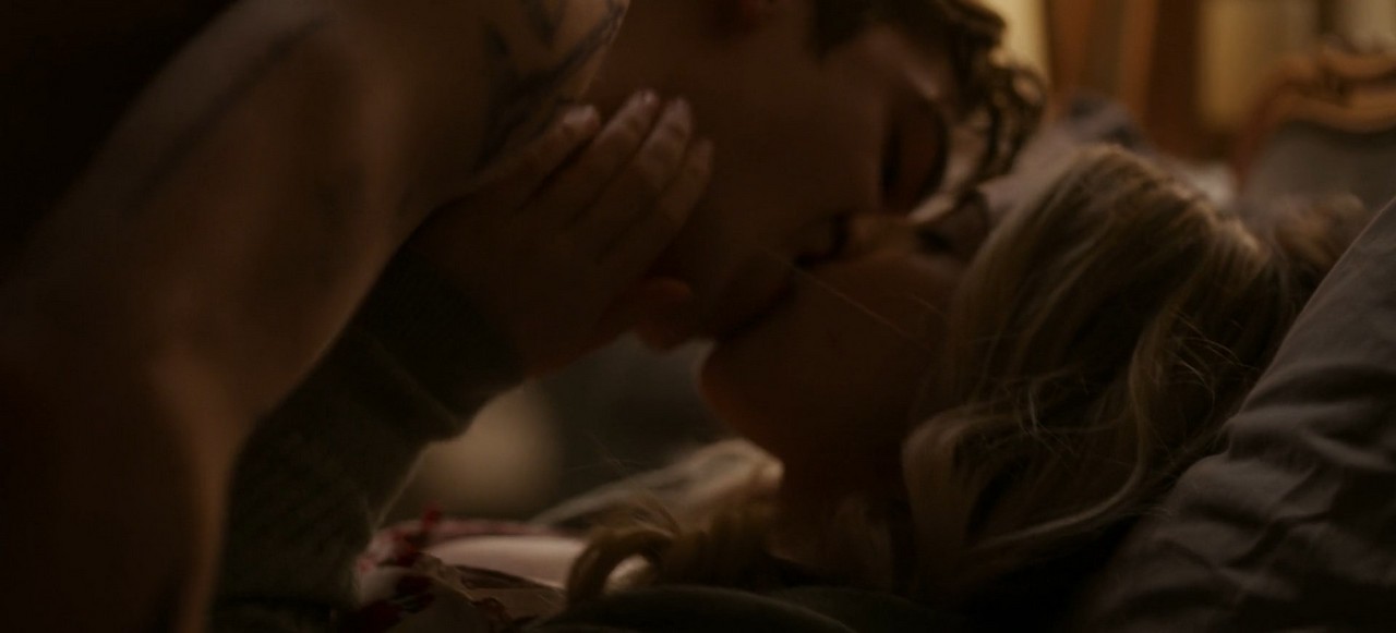 Josephine Langford topless After We Fell Josephine Langford topless After We Fell