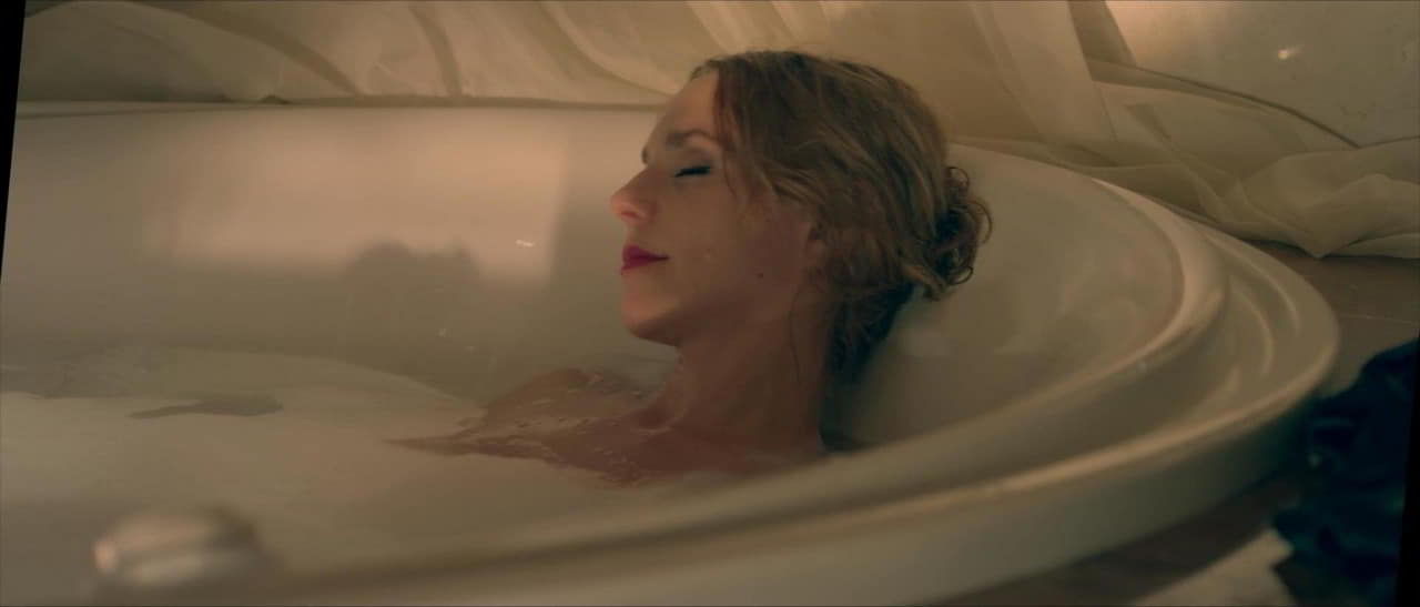 Julia Dietze nude scene in Bullet Julia Dietze nude scene in Bullet