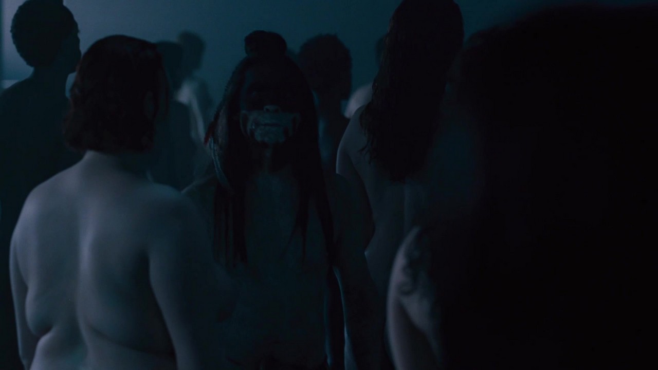 Julia Jones bare butt in Westworld - S02E08 Julia Jones bare butt in Westworld - S02E08