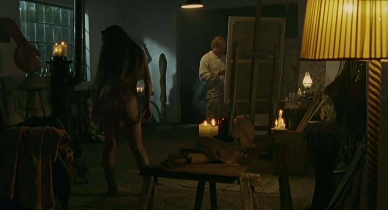 Julie Engelbrecht bare butt in Mutig in die neuen zeiten Nur keine wellen Julie Engelbrecht bare butt in Mutig in die neuen zeiten Nur keine wellen
