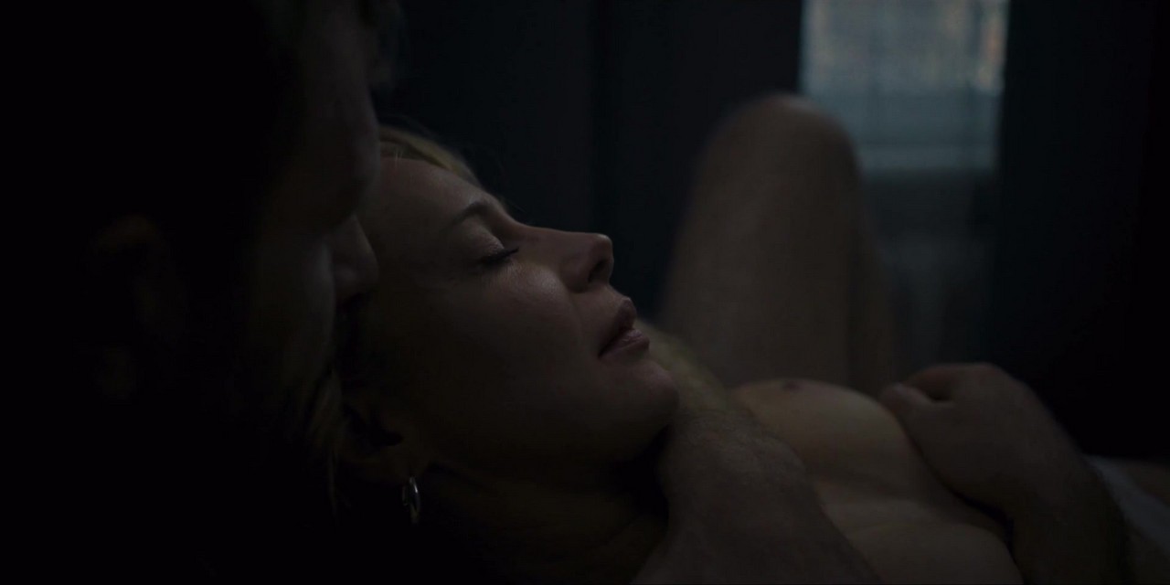 Katarzyna Warnke nude scene in Rzeczy niezbedne Katarzyna Warnke nude scene in Rzeczy niezbedne