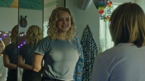 Katherine Langford Sexy Spontaneous 2020 03
