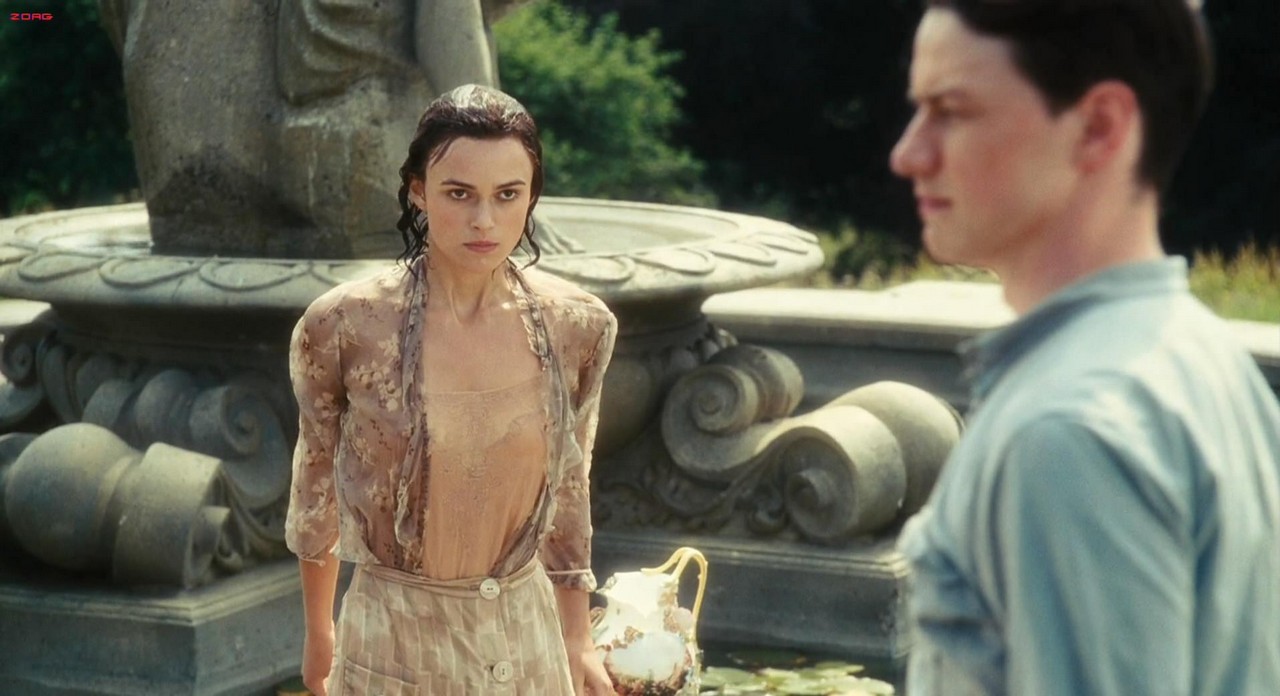 Keira Knightley cleavage movie scene 2007 Keira Knightley cleavage movie scene 2007