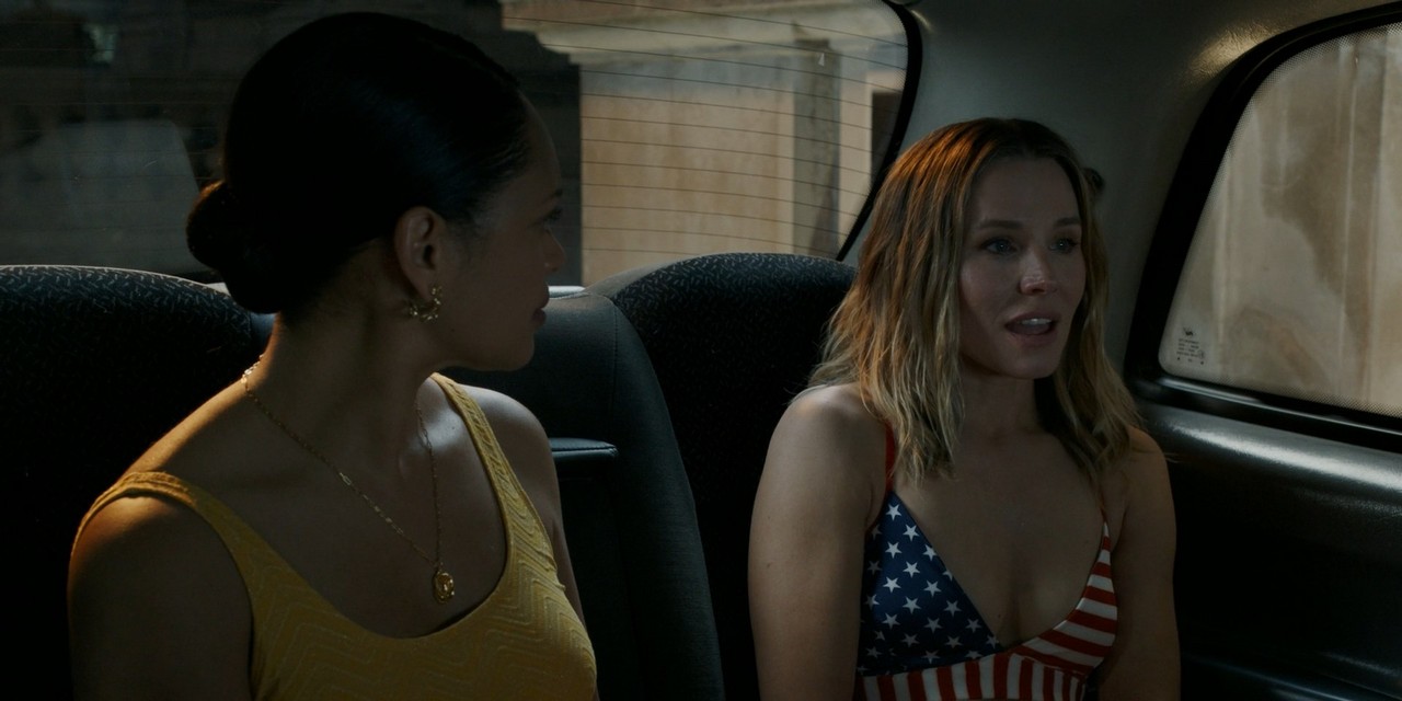 Kristen Bell topless The People We Hate at the Wedding Kristen Bell topless The People We Hate at the Wedding