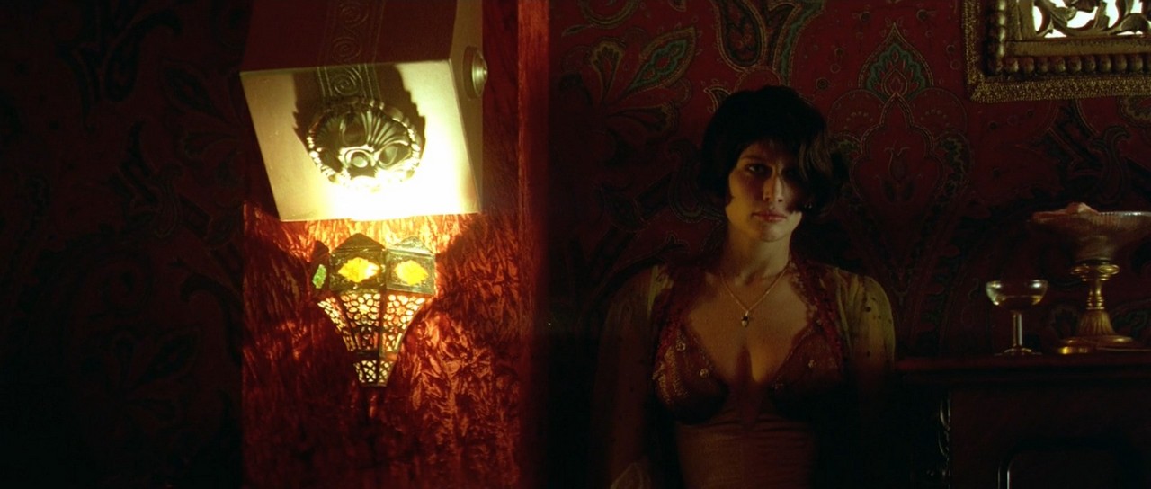 Hot Laetitia Casta explicit scene 2002 Hot Laetitia Casta explicit scene 2002