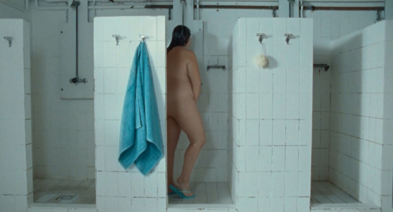 Laia Bannana bare butt in Adalamadrina Laia Bannana bare butt in Adalamadrina