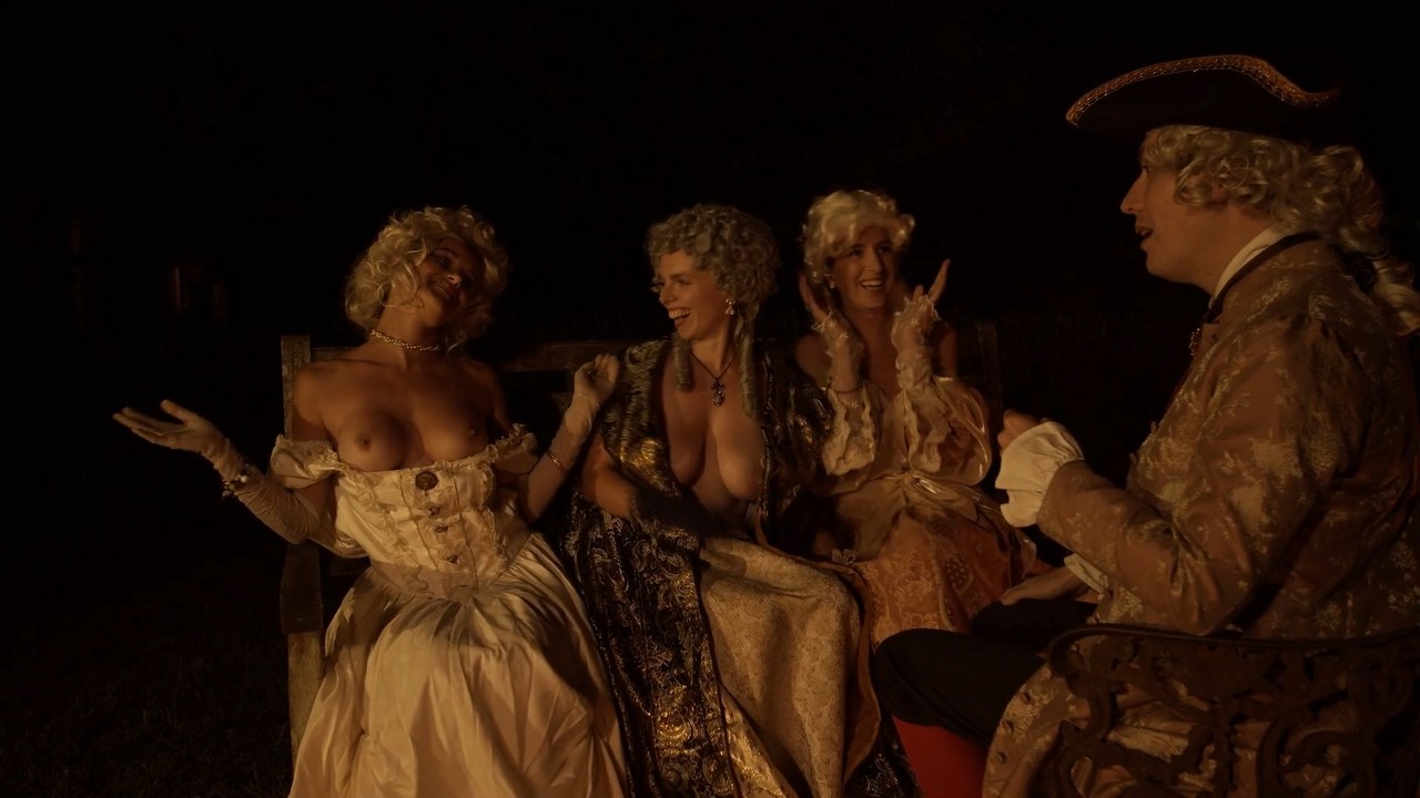 Laureline Romuald cleavage movie scene 2021 Laureline Romuald cleavage movie scene 2021